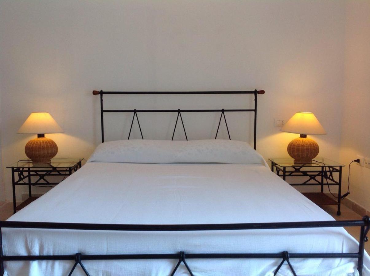 Bed and Breakfast Masseria Boezio Ostuni Torre Santa Sabina Exterior foto