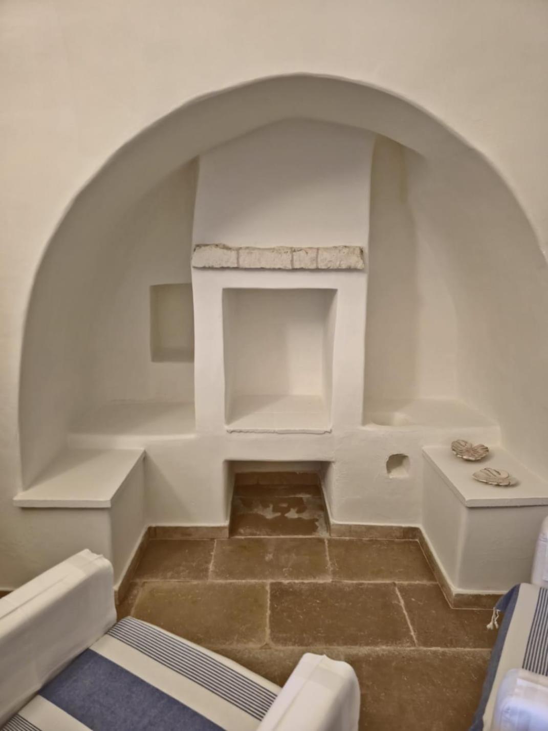Bed and Breakfast Masseria Boezio Ostuni Torre Santa Sabina Exterior foto